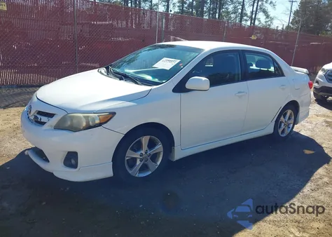 2012 Toyota Corolla S z USA, uszkodzony, nr VIN 2T1BU4EE4CC888187
